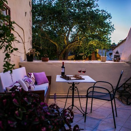 Favela Living Space Chania  Luaran gambar