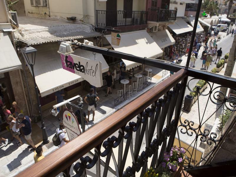 Favela Living Space Chania  Luaran gambar